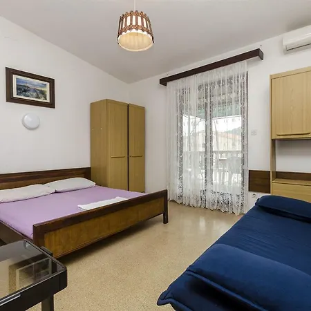 Miodrag Apartment Rogoznica (Sibenik-Knin)